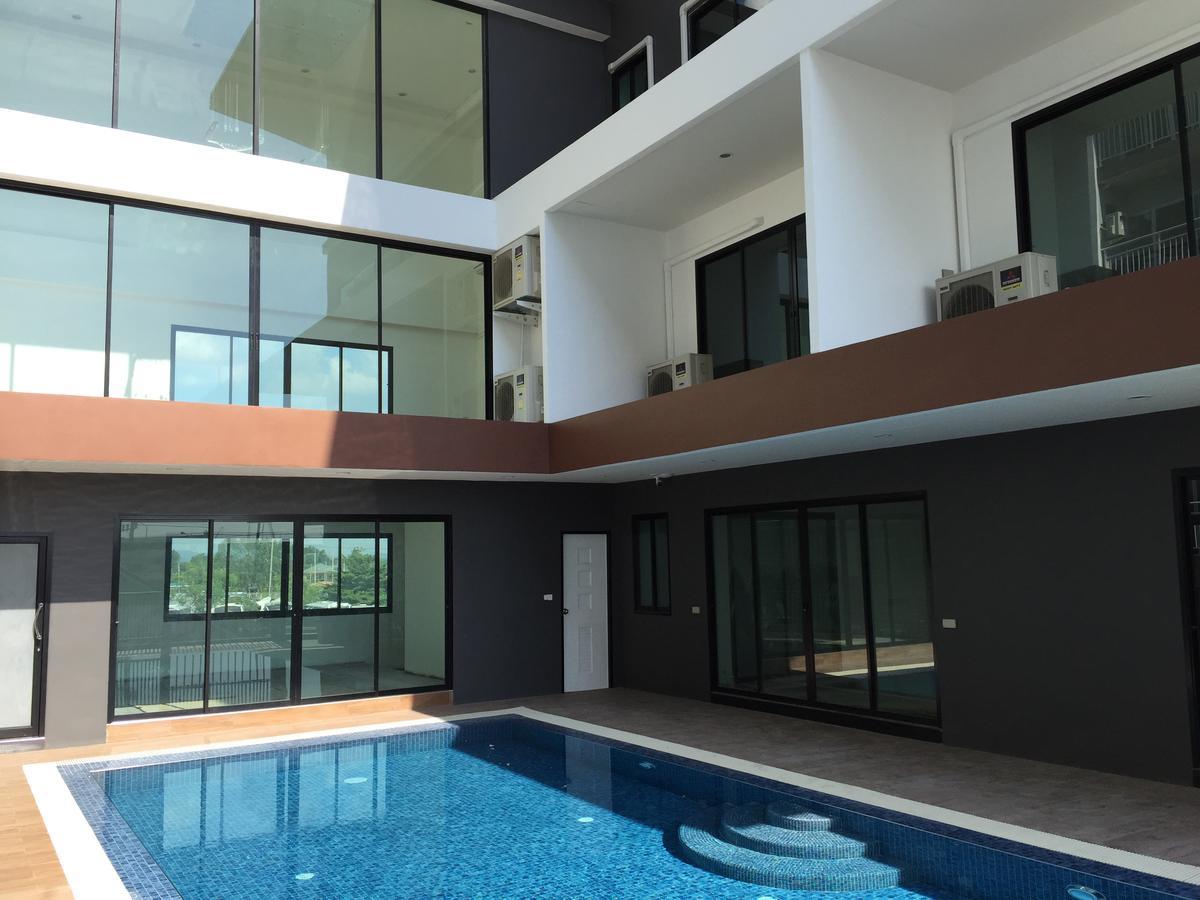 Modernbright Laemchabang Aparthotel Банг Ламунг Екстериор снимка